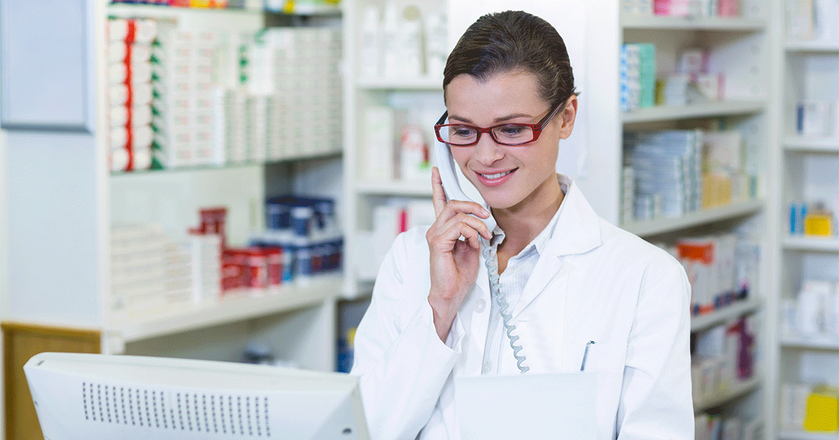 Atendimento telefônico em farmácias: Conheça estratégias para vender mais